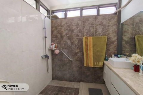 Вилла с 4 спальнями в Керобокан, Бадунг,  (9261) 3