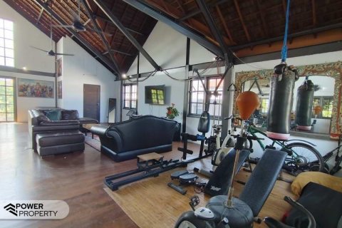 Вилла с 4 спальнями в Керобокан, Бадунг,  (9261) 30