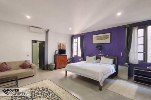 Вилла с 4 спальнями в Керобокан, Бадунг,  (9261) 4