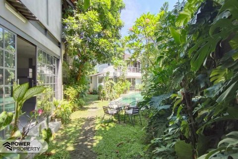 Вилла с 4 спальнями в Керобокан, Бадунг,  (9261) 14