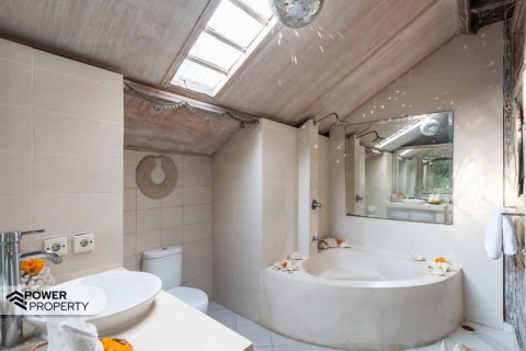 2 bedrooms Villa in Seminyak, Badung,  (9264) 8