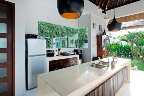 3 bedrooms Villa in Pecatu, Badung, Bali (15121)