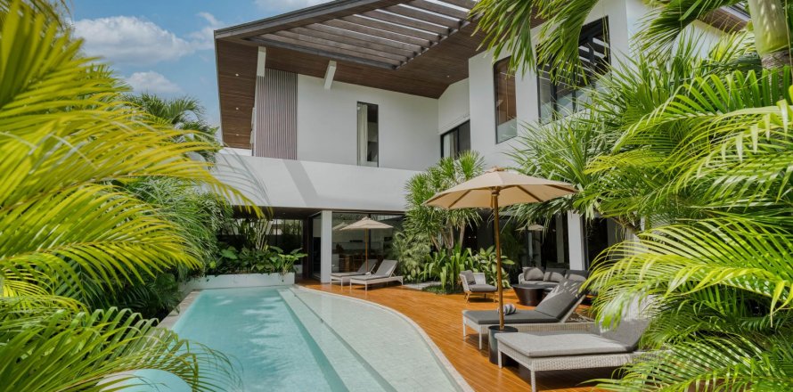 4 bedrooms House in Kerobokan, Badung, Bali (4512)