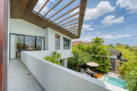 4 bedrooms House in Kerobokan, Badung, Bali (4512) 5