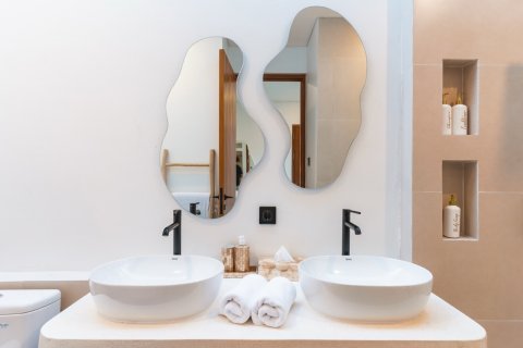 110m2 Villa in South Kuta, Badung, Bali (10258) 11