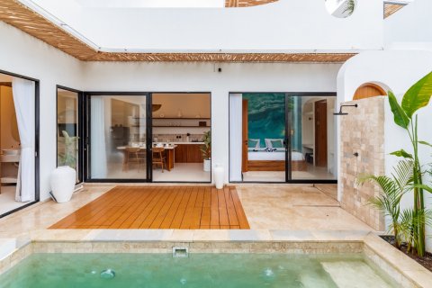 110m2 Villa in South Kuta, Badung, Bali (10258) 3