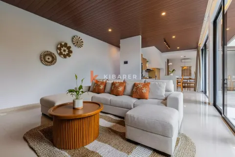 4 bedrooms Villa in Tumbak Bayuh, Mengwi, Badung, Bali (13959) 3