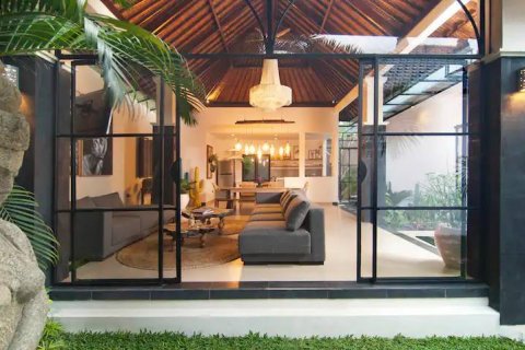 3 bedrooms Villa in Seminyak, Badung, Bali (15161)