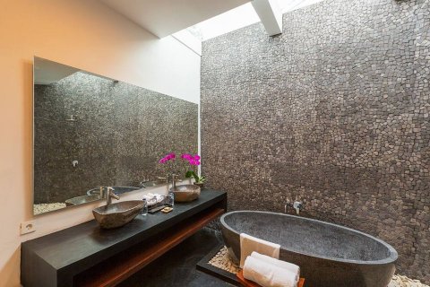 3 bedrooms Villa in Seminyak, Badung, Bali (15163)