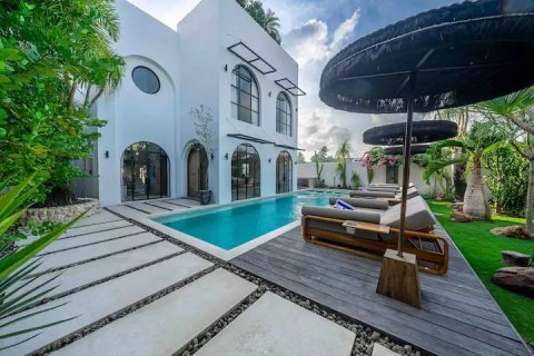 4 bedrooms Villa in Canggu, Badung, Bali (15206) 10