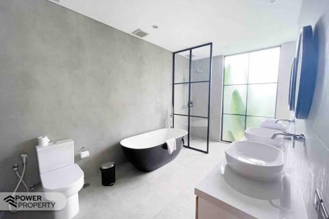 Вилла с 3 спальнями в Тампаксиринг, Гианьяр,  (9219) 6