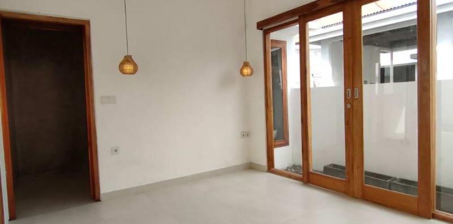 Вилла с 3 спальнями в Семиньяк, Бадунг,  (9222)