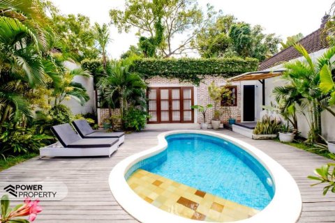 Вилла с 3 спальнями в Керобокан, Бадунг, (9781) 12