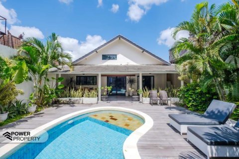 Вилла с 3 спальнями в Керобокан, Бадунг, (9781) 1