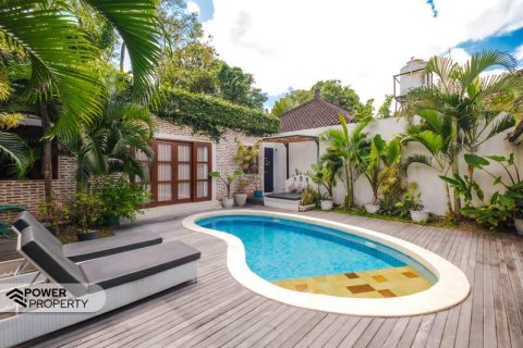 Вилла с 3 спальнями в Керобокан, Бадунг, (9781) 10