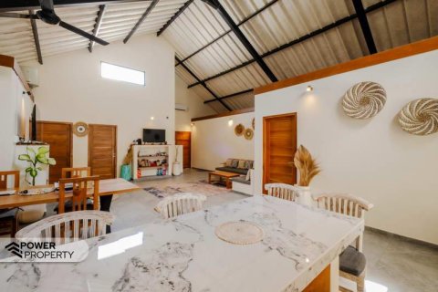 Вилла с 3 спальнями в Керобокан, Бадунг, (9781) 30