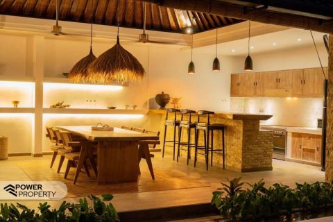 Вилла с 3 спальнями в Переренан, Менгви, Бадунг,  (9279) 13