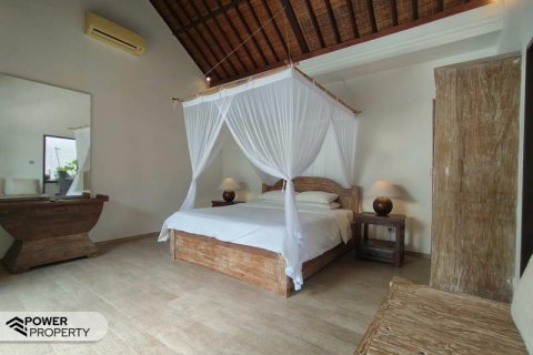 Вилла с 3 спальнями в Переренан, Менгви, Бадунг,  (9279) 30