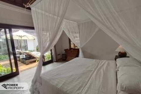 Вилла с 3 спальнями в Переренан, Менгви, Бадунг,  (9279) 26