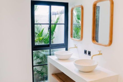 Вилла с 3 спальнями в Южная Кута, Бадунг,  (9276) 18