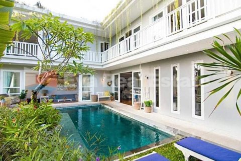 3 bedrooms Villa in Tibubeneng, Badung, Bali (2475)