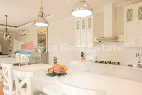 3 bedrooms Villa in Tibubeneng, Badung, Bali (2475) 3