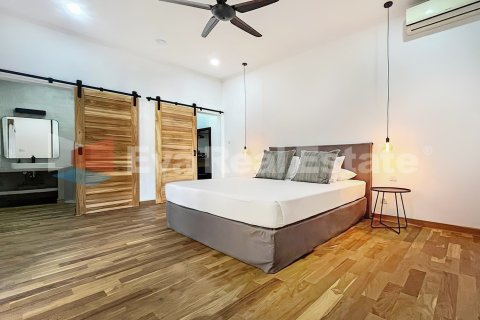 3 bedrooms Villa in Kerobokan, Badung, Bali (2471) 22
