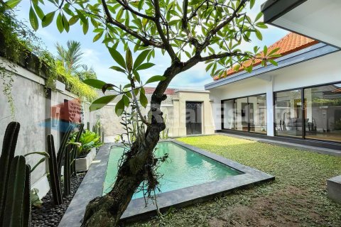 3 bedrooms Villa in Kerobokan, Badung, Bali (2471) 2
