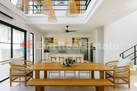 4 bedrooms Villa in Tibubeneng, Badung, Bali (2422) 6