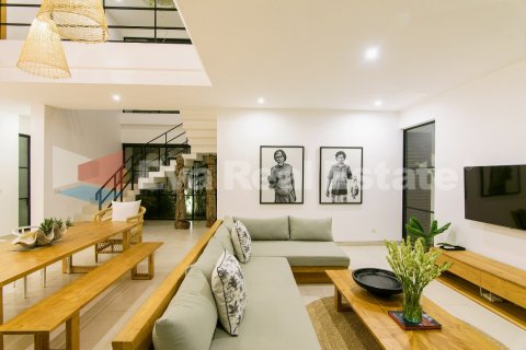 4 bedrooms Villa in Tibubeneng, Badung, Bali (2422) 8