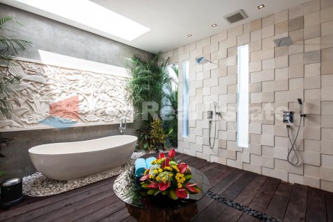 4 bedrooms Villa in Tibubeneng, Badung, Bali (2423) 22