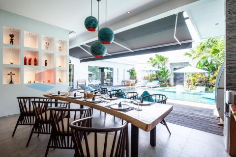 4 bedrooms Villa in Tibubeneng, Badung, Bali (2423) 15