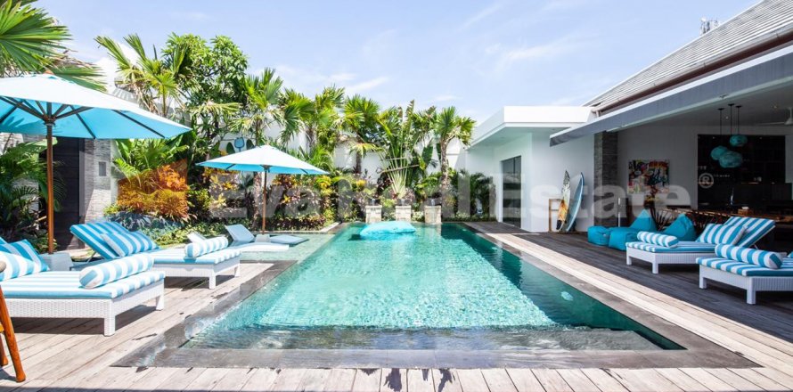 4 bedrooms Villa in Tibubeneng, Badung, Bali (2423)