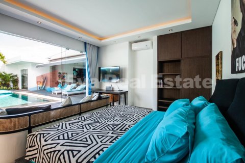 4 bedrooms Villa in Tibubeneng, Badung, Bali (2423) 23