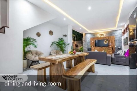 3 bedrooms Villa in Seminyak, Badung, (772) 14
