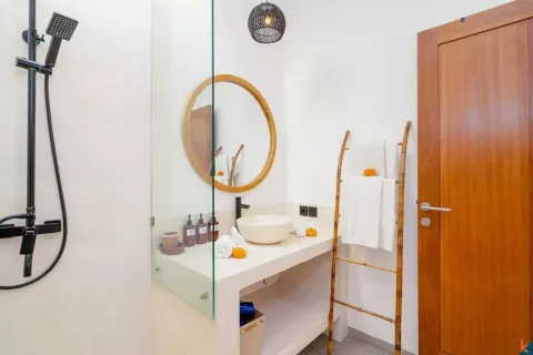 2 bedrooms Villa in Tumbak Bayuh, Mengwi, Badung, Bali (10825) 24
