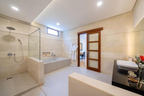 4 bedrooms Villa in Tampaksiring, Gianyar, Bali (13918) 24