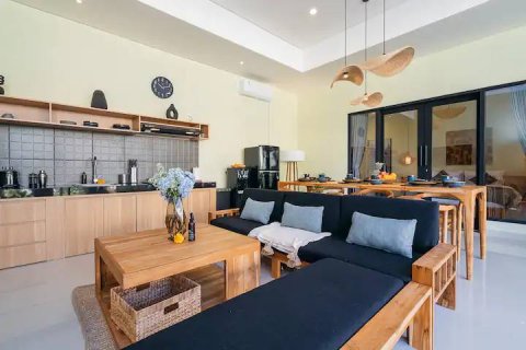 3 bedrooms Villa in Canggu, Badung, Bali (15357)