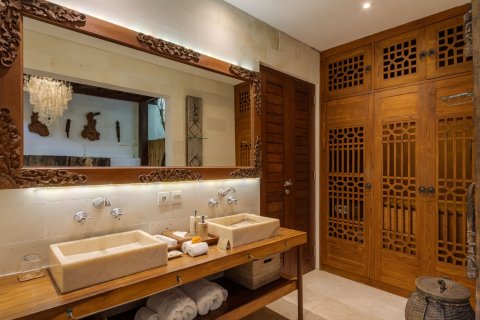 6 bedrooms Villa in Kerobokan, Badung, Bali (15757) 10