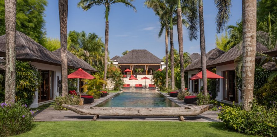 6 bedrooms Villa in Kerobokan, Badung, Bali (15757)
