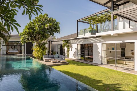5 bedrooms House in Canggu, Badung, Bali (15751)