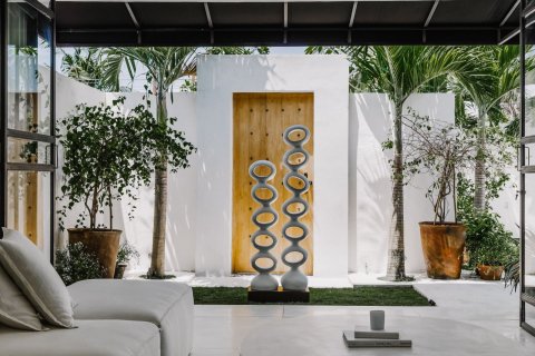 2 bedrooms Villa in Kerobokan, Badung, Bali (15753)