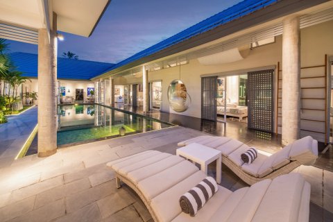4 bedrooms Villa in South Denpasar, Denpasar, Bali (15752) 21
