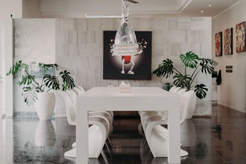 4 bedrooms Villa in South Denpasar, Denpasar, Bali (15752) 15