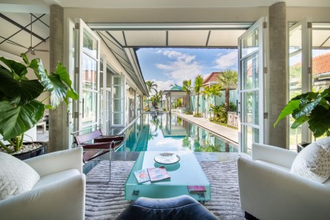4 bedrooms Villa in South Denpasar, Denpasar, Bali (15752)