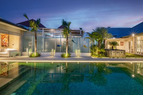 4 bedrooms Villa in South Denpasar, Denpasar, Bali (15752) 16