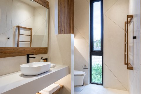 4 bedrooms House in Kerobokan, Badung, Bali (15754) 20