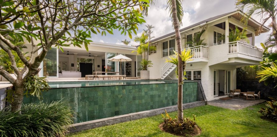 3 bedrooms Villa in Canggu, Badung, Bali (15756)