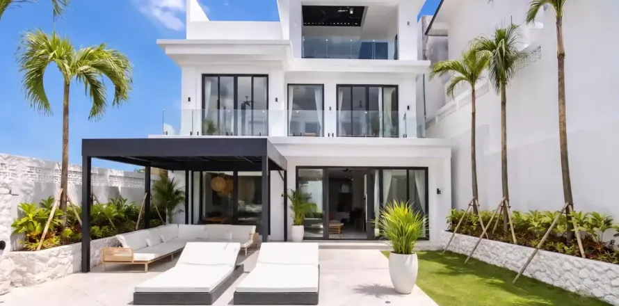 3 bedrooms Villa in Kuta, Badung, Bali (13875)