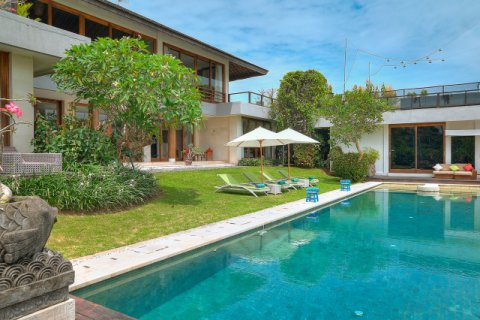 4 bedrooms Villa in Jimbaran, Badung, Bali (1409) 1
